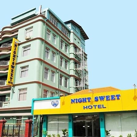 Night Sweet Hotel Mandalay Esterno foto