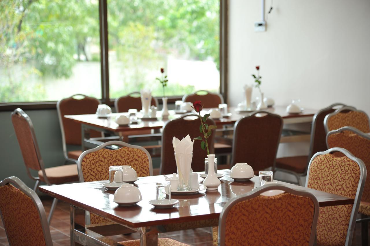 Night Sweet Hotel Mandalay Esterno foto